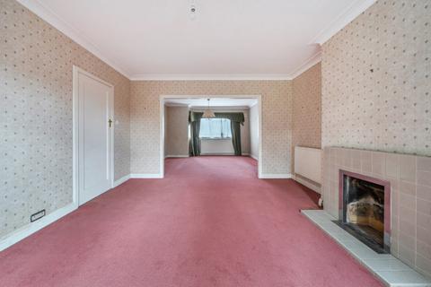 undefined, East Close, Ealing, W5