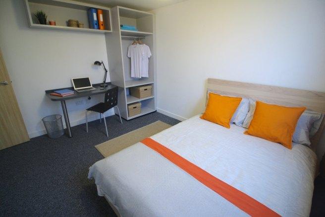 Braunstone-gate-le3-5lg-995760