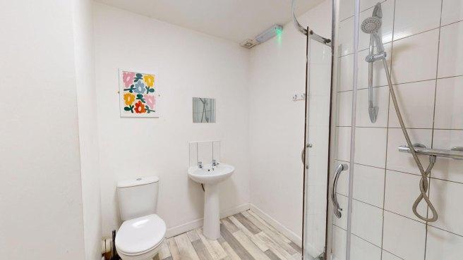 Braunstone-gate-le3-5lg-995778