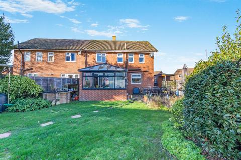 3 bedroom semi-detached house for sale, Elm Crescent, East Malling, West Malling