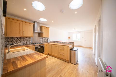 undefined, Perth Close, Fearnhead, WA2