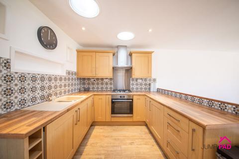 undefined, Perth Close, Fearnhead, WA2
