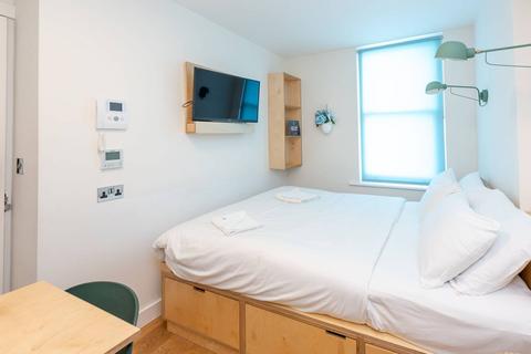 1 bedroom flat to rent, Philbeach Gardens, Earls Court, London, SW5