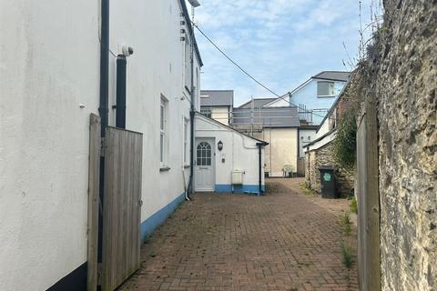 undefined, The Square, Braunton EX33