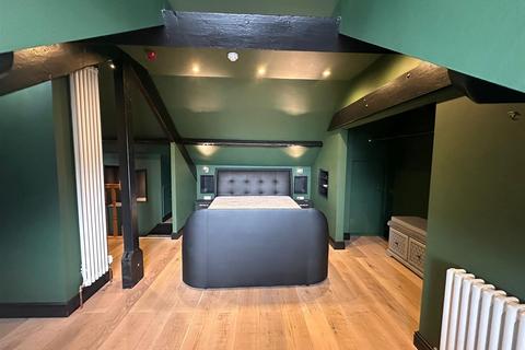 undefined, The Square, Braunton EX33