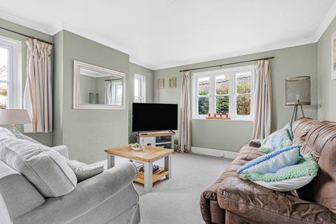 5 bedroom detached house for sale, High Street, Chalgrove, OX44