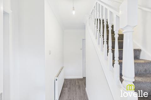 3 bedroom semi-detached house for sale, Travis Road, East Riding of Yorkshire HU16