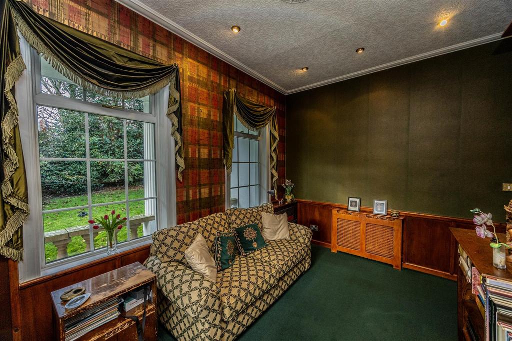 Library/bedroom 5