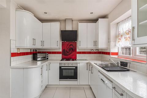 5 bedroom terraced house for sale, Birch Close, Buckhurst Hill