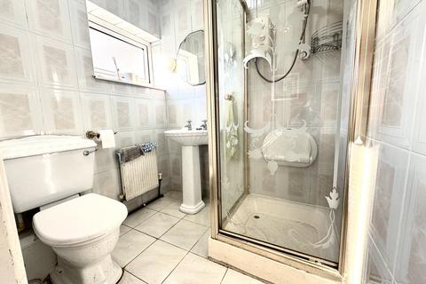 undefined, Tinniswood, Ashton PR2