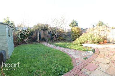 3 bedroom semi-detached house for sale, Cray Avenue, Orpington