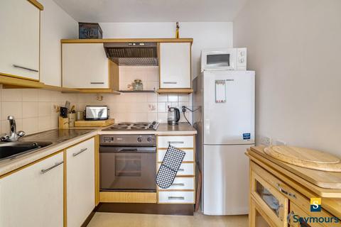 1 bedroom retirement property for sale, Francis Court, Guildford GU2