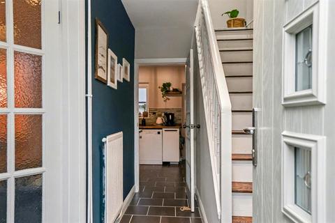 3 bedroom semi-detached house for sale, England Crescent, Leamington Spa