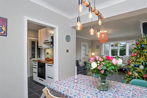 3 bedroom semi-detached house for sale, England Crescent, Leamington Spa