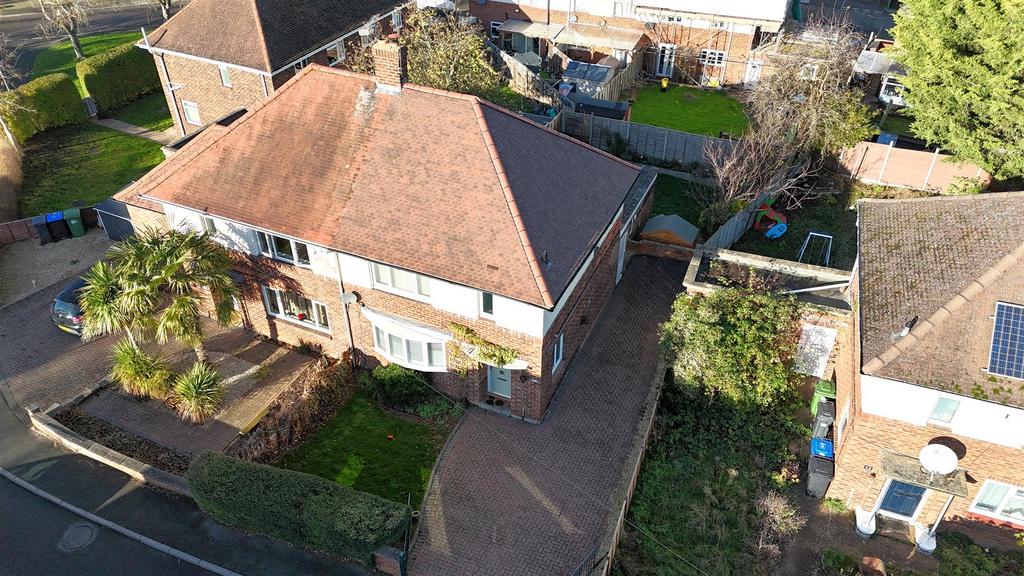 England Cresent-3.jpg