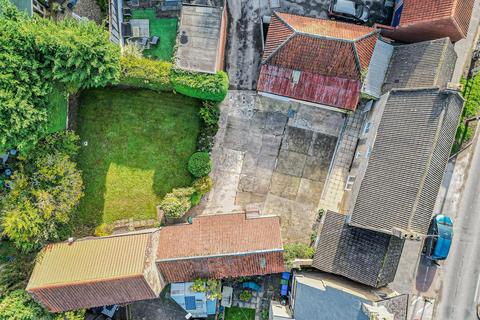 3 bedroom house for sale, Market Place, South Cave,