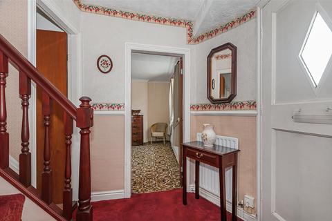 3 bedroom house for sale, Market Place, South Cave,