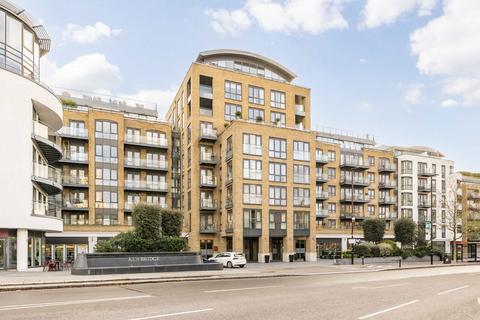 2 bedroom flat to rent, 8 Kew Bridge Road, Brentford TW8
