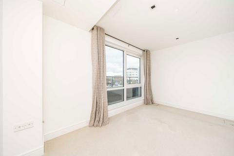 2 bedroom flat to rent, 8 Kew Bridge Road, Brentford TW8