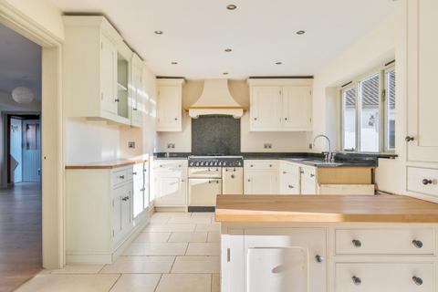 4 bedroom detached bungalow for sale, Painscastle, Hay-on-Wye, Hereford, LD2