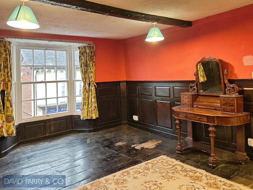 Grade II Listed Residence
