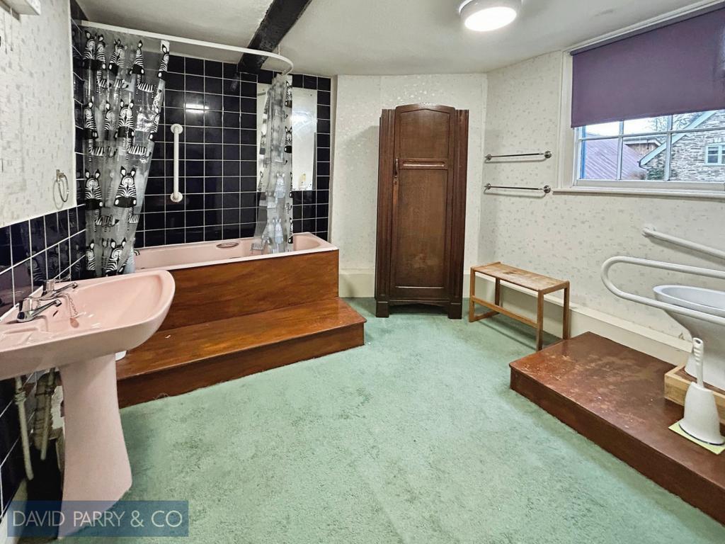 Grade II Listed Residence