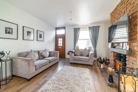 2 bedroom terraced house for sale, Bury Road, Rochdale OL11