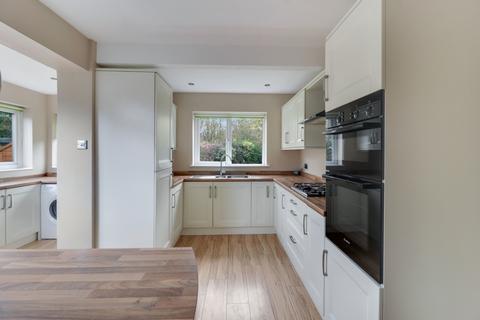 undefined, FISHPONDS DRIVE, CRIGGLESTONE, WAKEFIELD, WEST YORKSHIRE, WF4