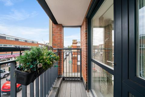 undefined, High Street, Holly Place, KT11