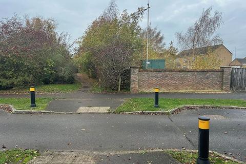 Land for sale, at Caterbury Close, Woodhall Spa, Lincolnshire LN10