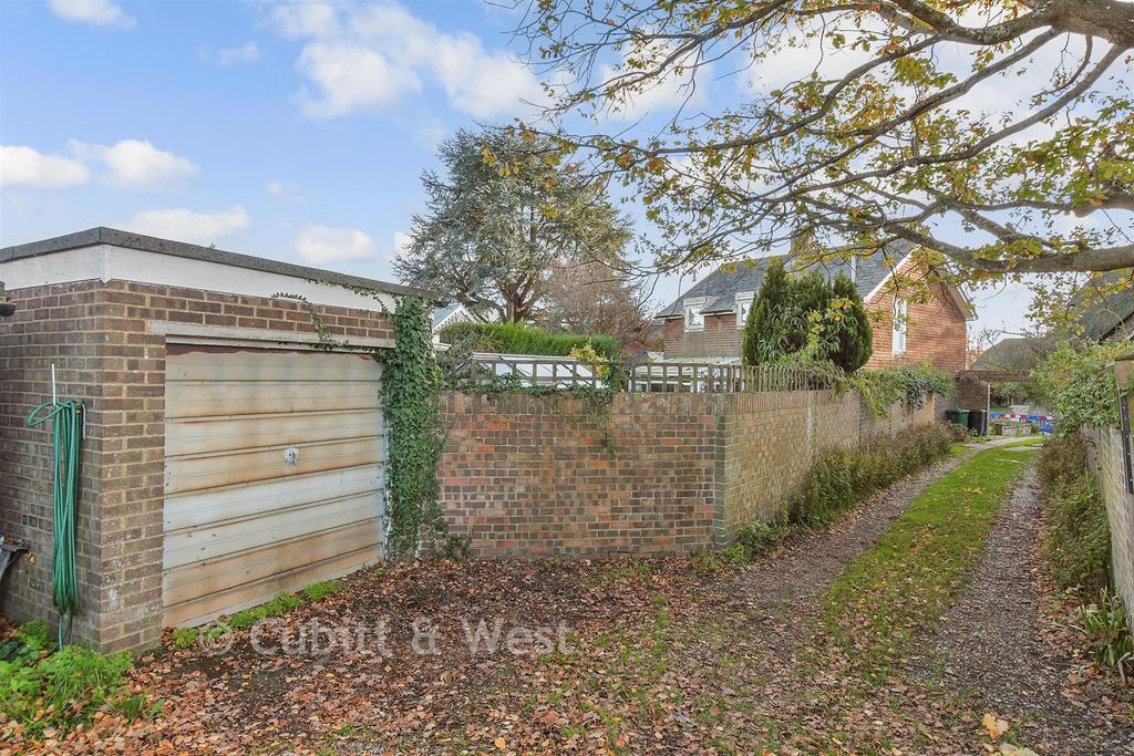 Driveway/Parking