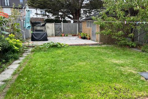 undefined, Southwold Drive, Barking IG11