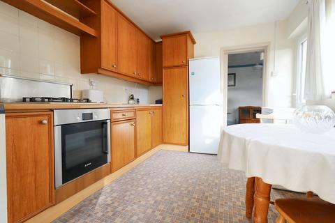 3 bedroom semi-detached house for sale, Shorts Road, Eastleigh SO50