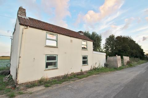 undefined, Saltney Gate, Saracens Head PE12