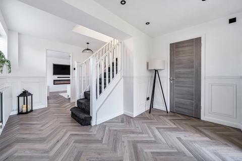 5 bedroom detached house for sale, Gilkicker Road, Hampshire PO12