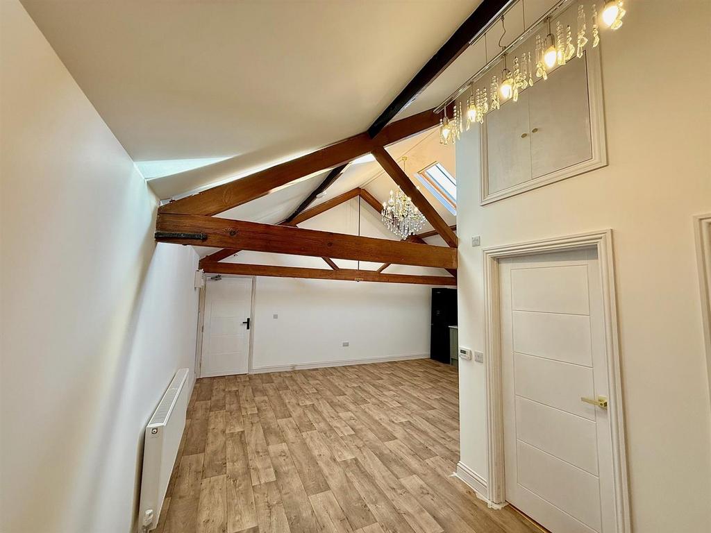FLAT 4 Open Plan Kitchen/Living Room