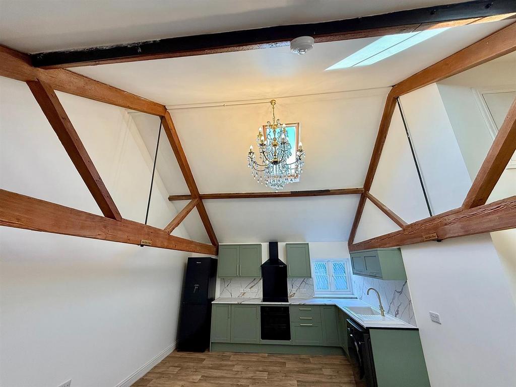 FLAT 4 Open Plan Kitchen/Living Room