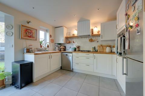 3 bedroom semi-detached house for sale, Batt Street, Burgess Hill, RH15