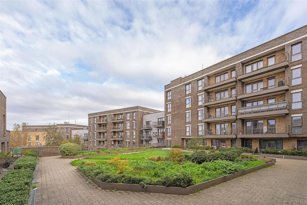 Purley Way-13.JPG