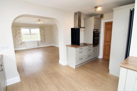3 bedroom detached bungalow to rent, Sunny Rigg, Longtown, CA6