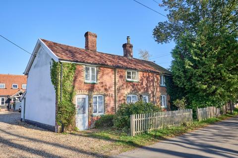 4 bedroom cottage for sale, Ottomer Cottage, The Green, Old Buckenham, Attleborough, Norfolk NR17 1RN