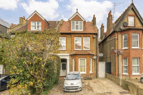 Warwick Road, London W5