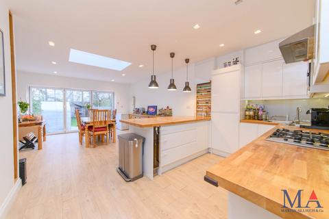 Ashley Drive, Borehamwood