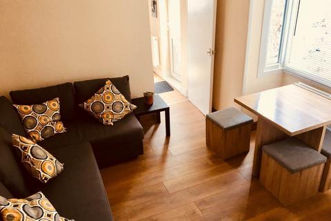 1 bedroom house to rent, May Street (Room), Cathays,