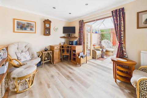 5 bedroom detached house for sale, The Street, Weybread, Diss