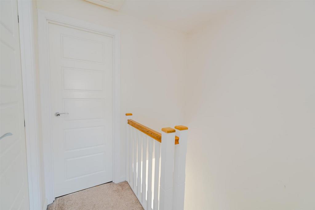 23, Hallum Way, Hednesford, Cannock, WS12 4 TX (13