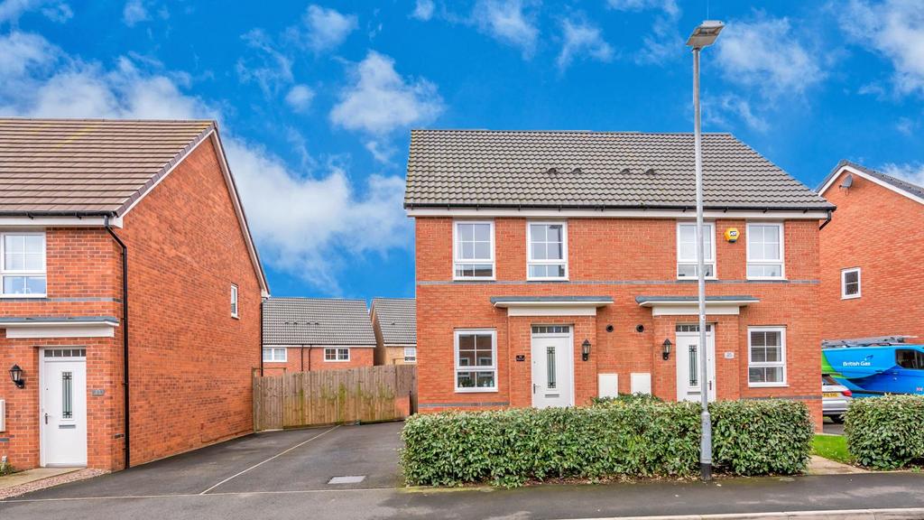 23, Hallum Way, Hednesford, Cannock, WS12 4 TX (16