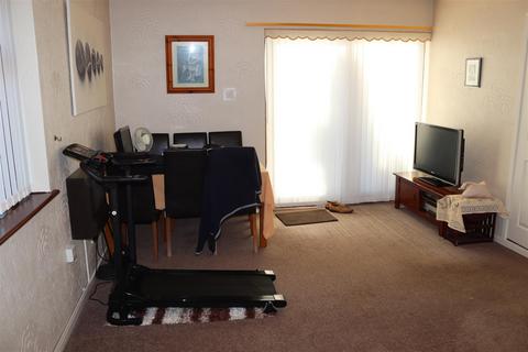 4 bedroom detached house for sale, Barns Close, Walsall Wood