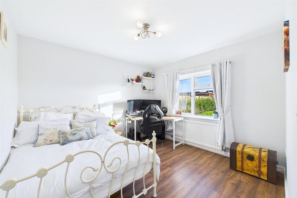 Bedroom 2.jpg