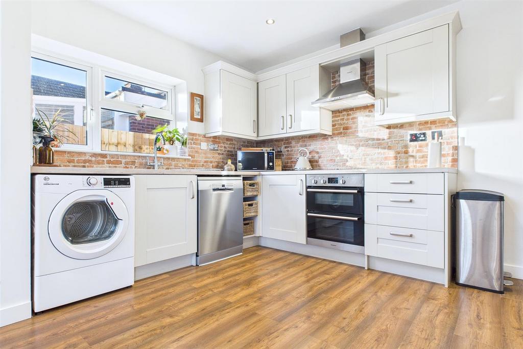 Kitchen jpg